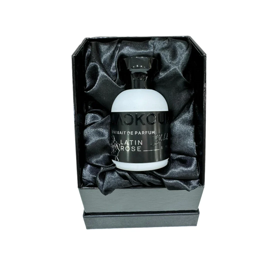 Blackoud Latin Rose
