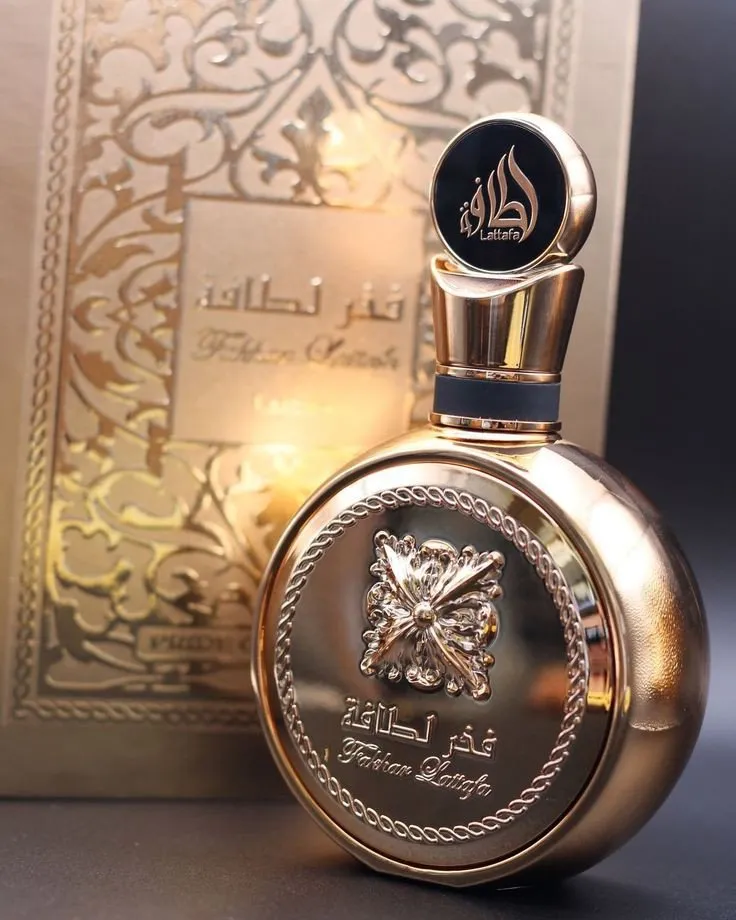 Lattafa Fakhar Gold Extract