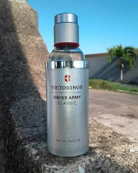 Victorinox Classic Swiss Army