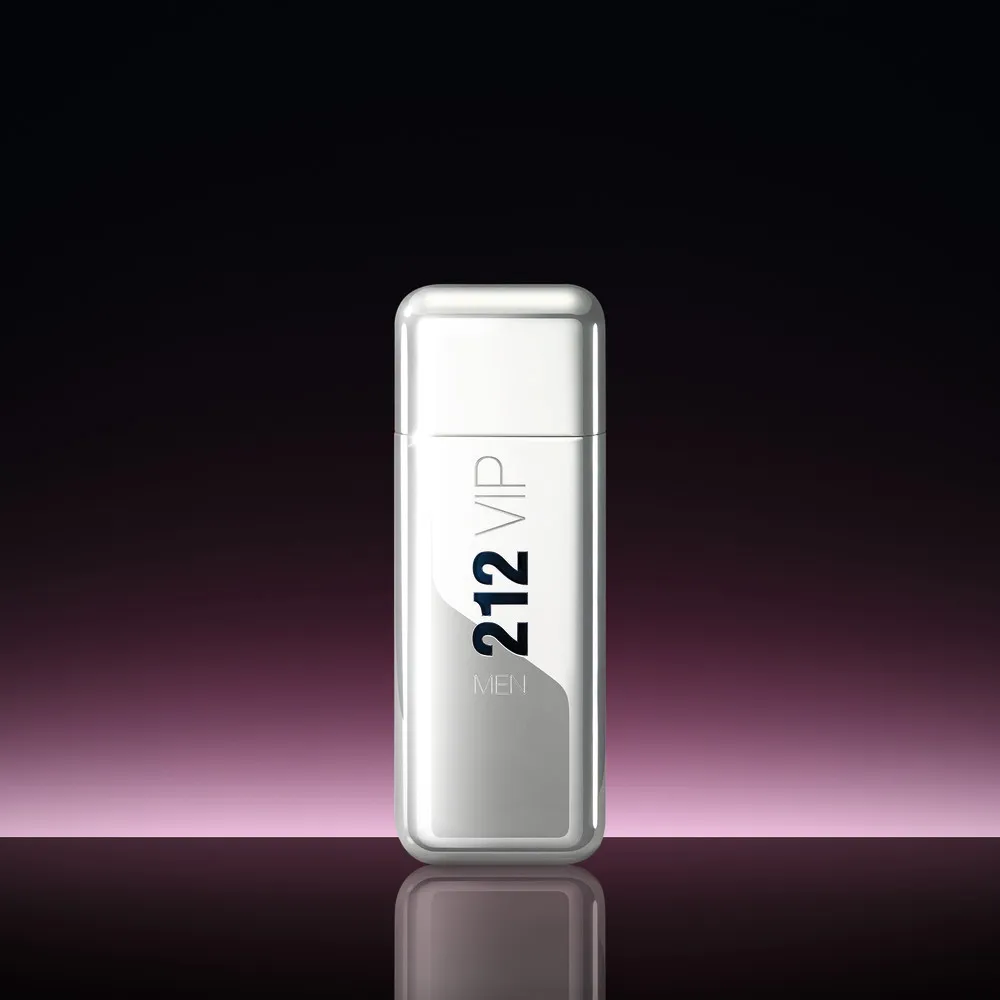 Carolina Herrera 212 VIP Men