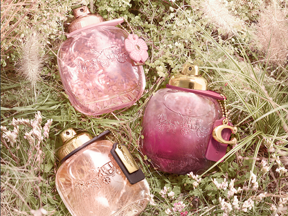 Coach Wild Rose